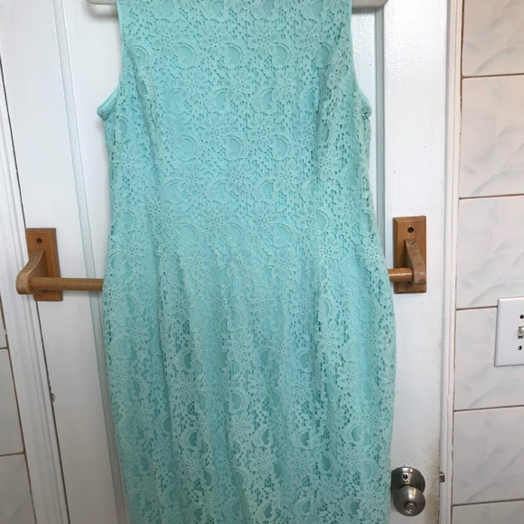 Ralph Lauren Mint Floral Lace Sheath Dress Size 12 - Picture 4 of 9